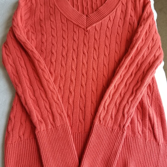 Loft Medium Sweater - Picture 2 of 4